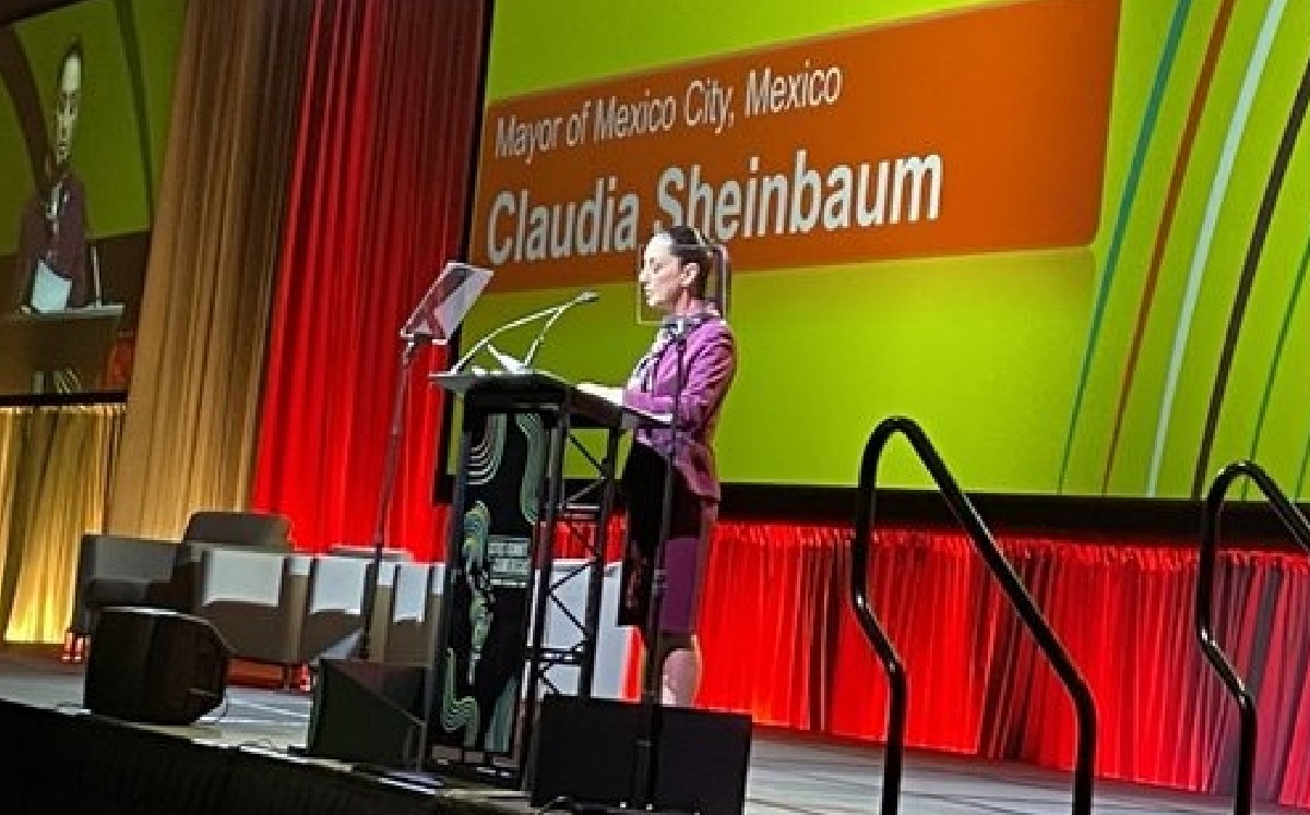 Sheinbaum participó hoy en la Cumbre de Ciudades de América. | Twitter @SubnationalDip