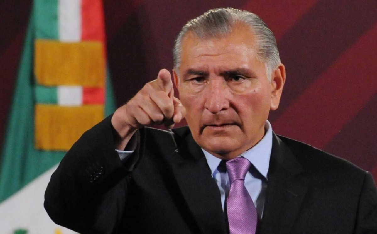 El titular de la Segob dijo que se hicieron avalúos al avión presidencial. | Cuartoscuro