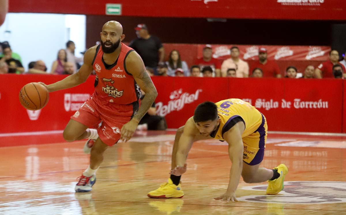 Toros Laguna vs Dorados de Chihuahua. (Rolando Riestra)