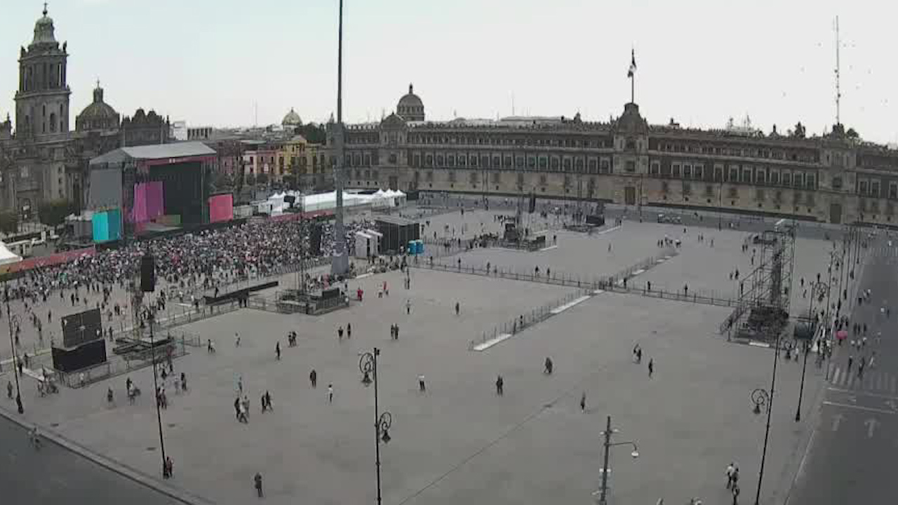 Alistan preparativos para concierto de Rosalía en Zócalo de la CdMx