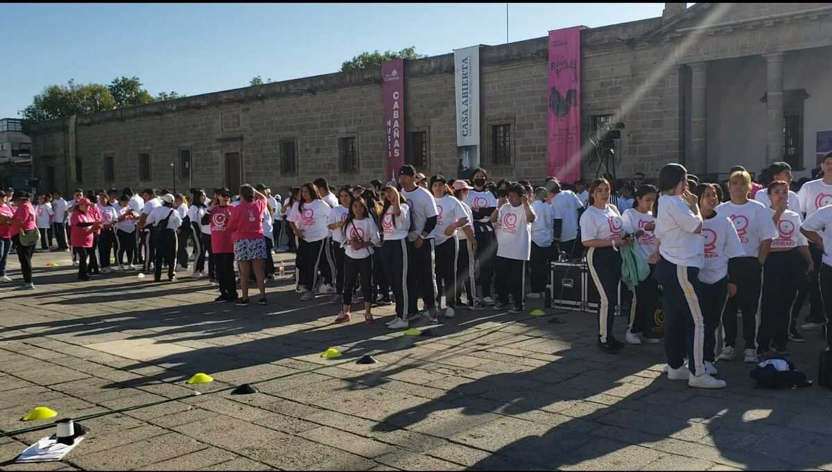 Estudiantes del Cobaej durante las actuvidades en Guadalajara (Roberto Hurtado)