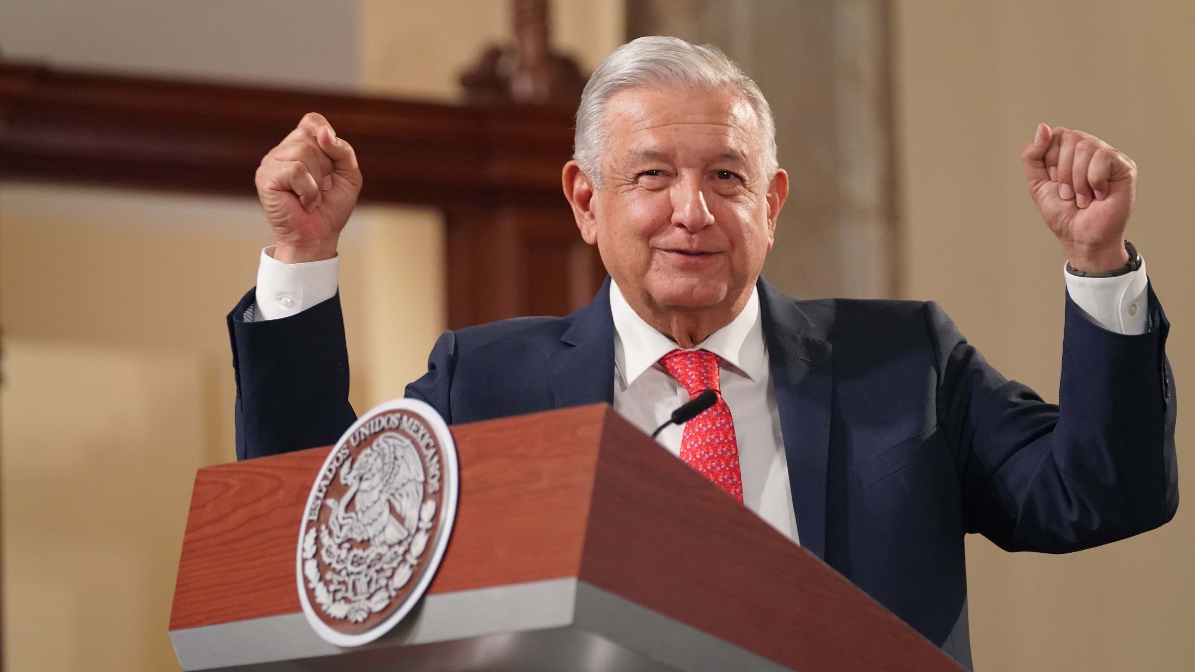 AMLO no avizora crisis económica o financiera en 2023 y 2024