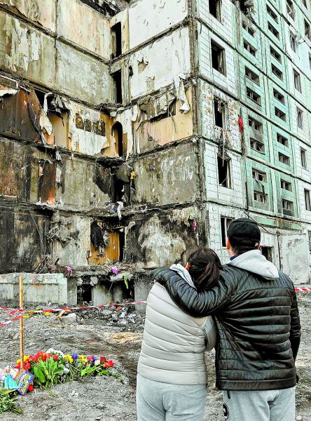 El bombardeo ruso sobre Ucrania exacerbó el aumento el costo de la vida. Genya Savilov/AFP