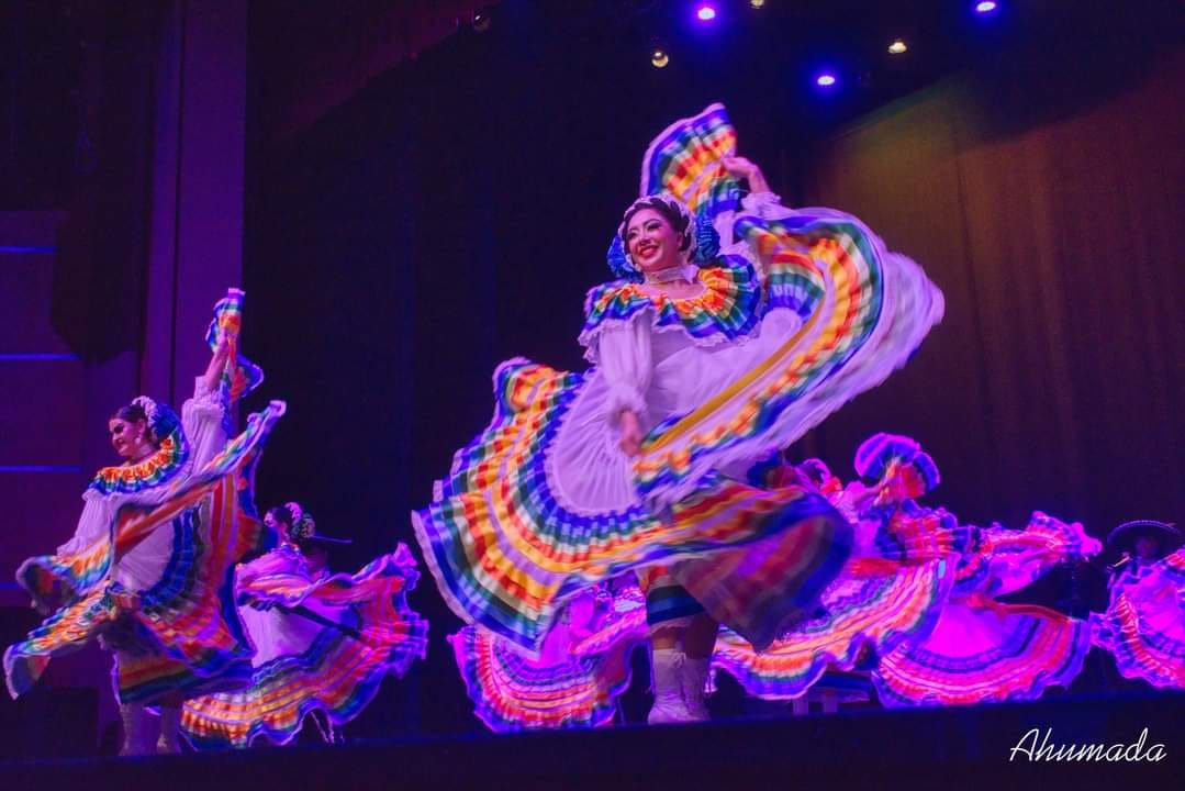 Danza en La Laguna. (Cortesía)