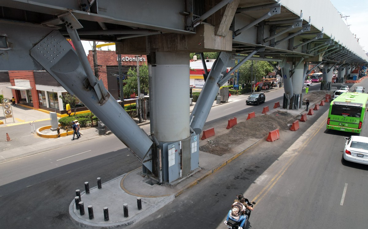 Obras de rehabilitación en tramo elevado de Línea 12 del Metro. | Cuartoscuro