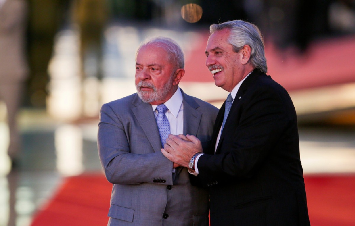 Alberto Fernández y Lula da Silva, presidentes de Argentina y Brasil (AP)
