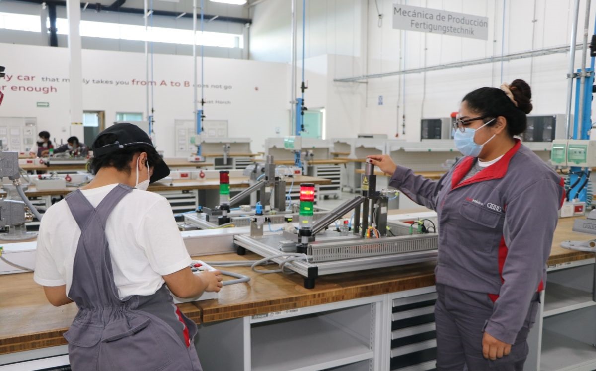 UTP desarrolla proyecto de electromovilidad | Jaime Zambrano