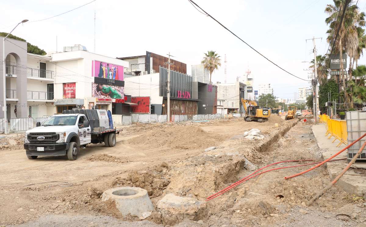 Las banquetas del Centrito serán más amplias. Foto: Raúl Palacios