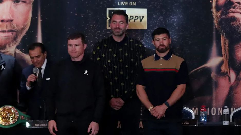 ‘Canelo’ Álvarez quiere noquear a John Ryder en su regreso a casa