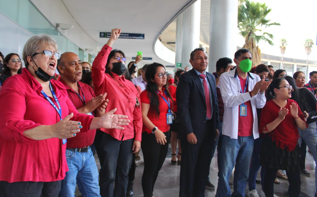 Trabajadores del Poder Judicial de Puebla en huelga | Melanie Torres