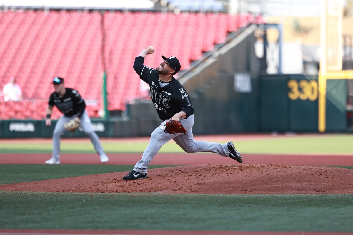 Manny Barreda maniata a Mariachis y Toros logra quinta victoria al hilo (Cortesía)