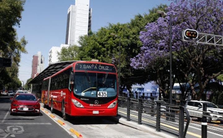 Metrobús de la Ciudad de México