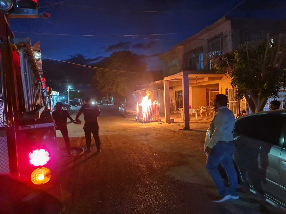 Incendio provoca perdida total en puesto de tacos en Coahuila. | Especial