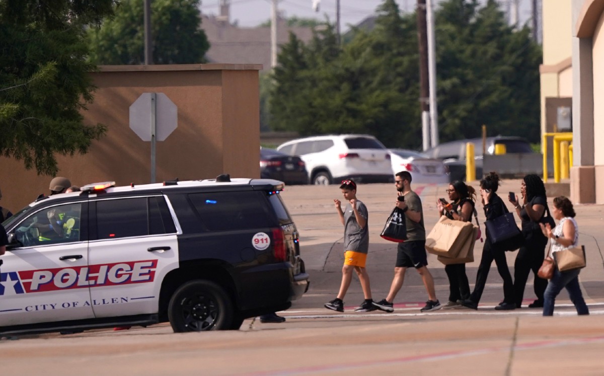 Tiroteo en centro comercial de Texas | AP