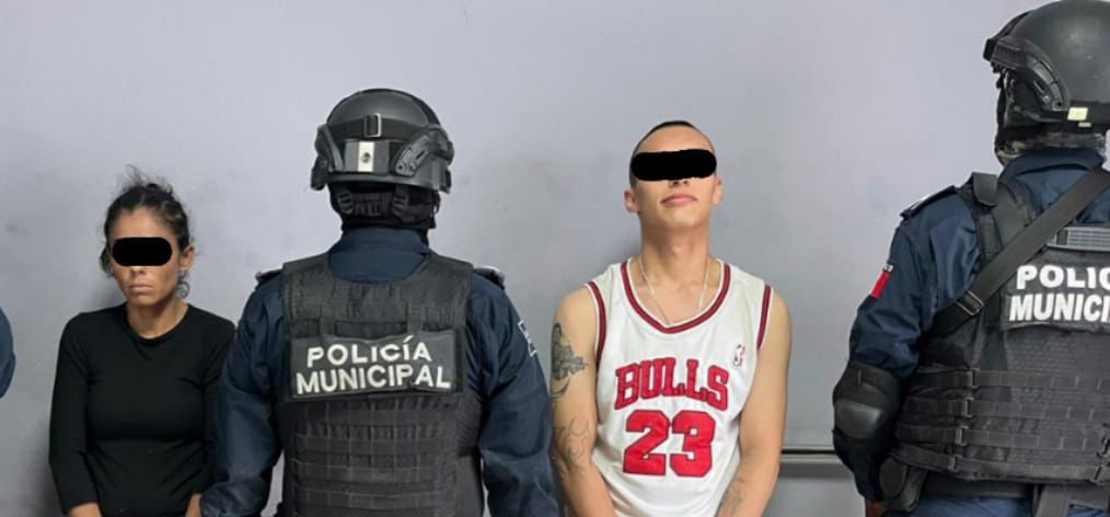 Entre los 4 detenidos hay una mujer. Foto: Especial