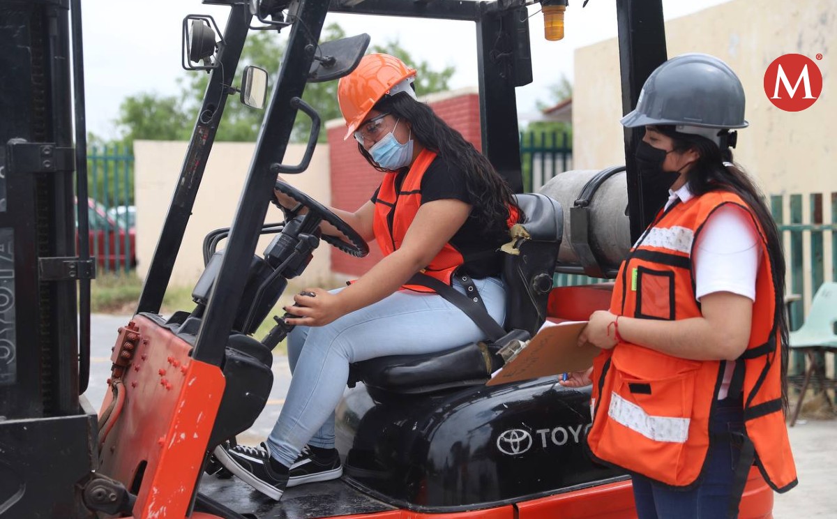 Capacitarán en Nuevo Laredo a ciudadanos para el sector industrial