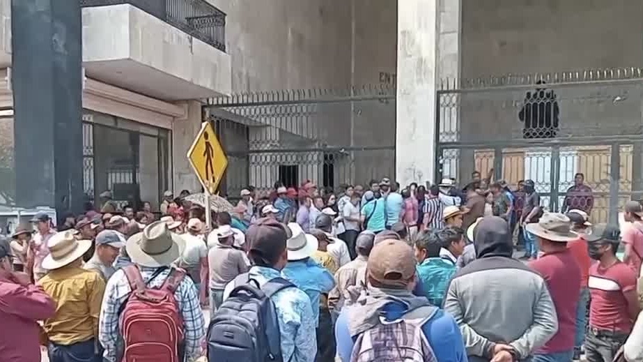 Pobladores exigen la destitución de la alcaldesa de Teopisca en Chiapas