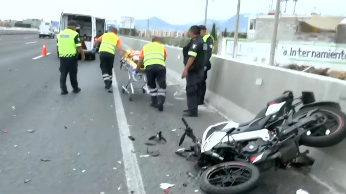 Reportan dos personas lesionadas tras choque en la autopista México-Pachuca