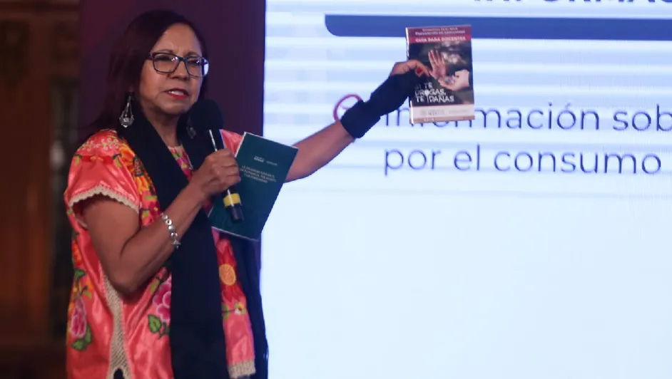 SEP presenta campaña antidrogas para padres