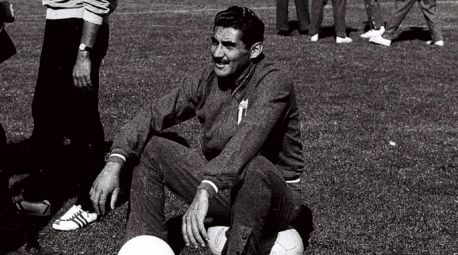 Tota' Carbajal, el futbolista que estuvo en 5 Mundiales y nombrado el mejor portero del siglo XX