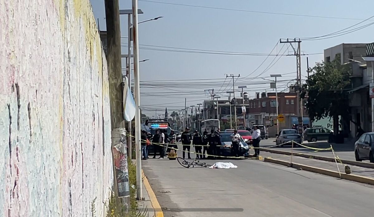Tráiler atropella a ciclista que iba al trabajo en Toluca