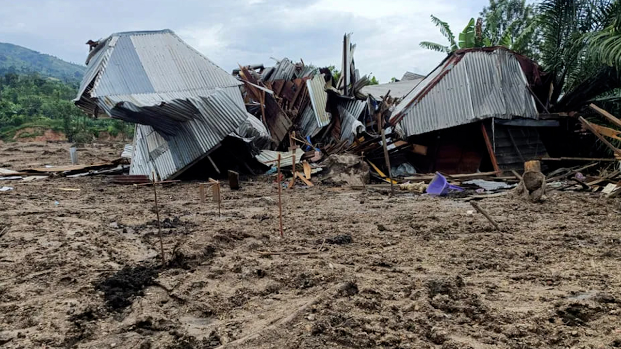 Suman 400 personas fallecidas tras inundaciones en el Congo