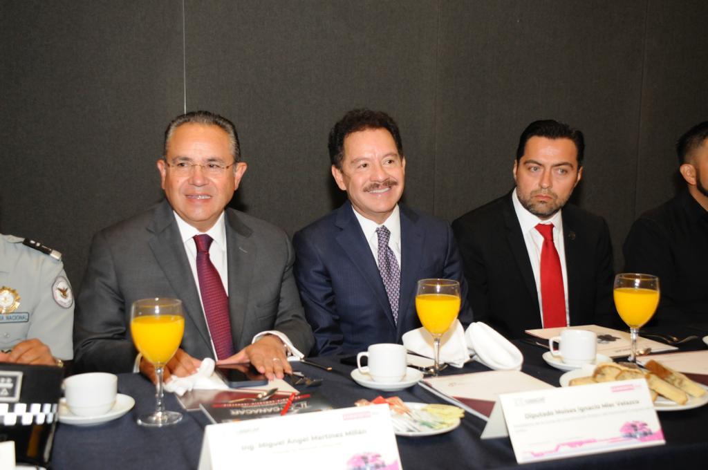 Titular de Canacar toma protesta a delegado en Puebla