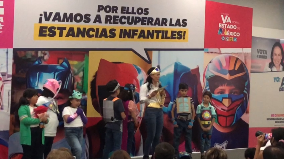 Alejandra Del Moral durante el mitin donde propone regresar las estancias infantiles al Edomex (Especial)