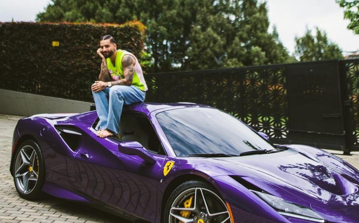 Maluma presume nuevo auto | Instagram