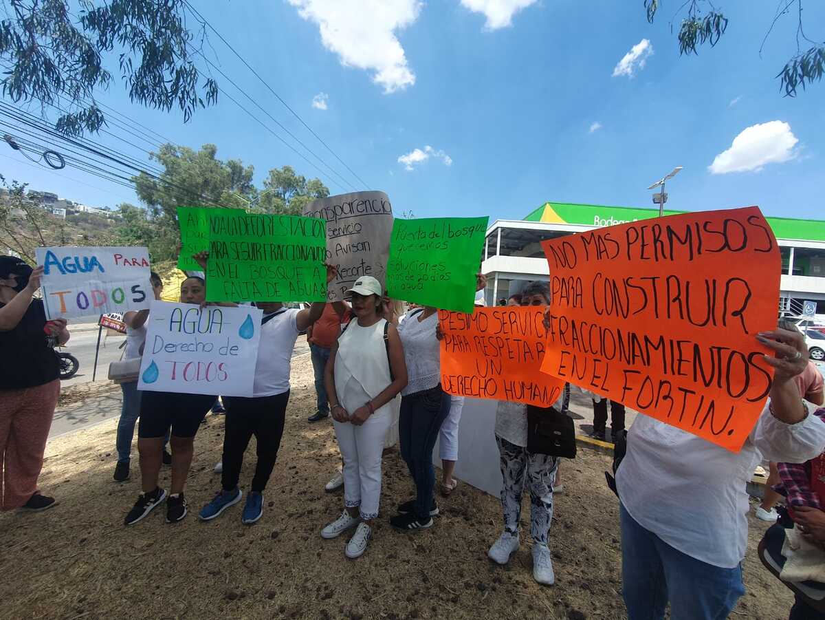 Colonos del Poniente de Zapopan denuncian la falta de agua (Juan Carlos Munguía)
