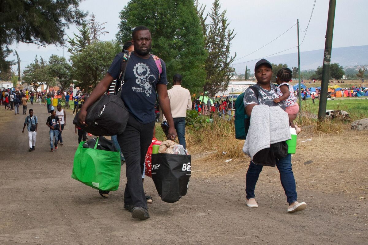 Continúa tránsito de migrantes hacia EU