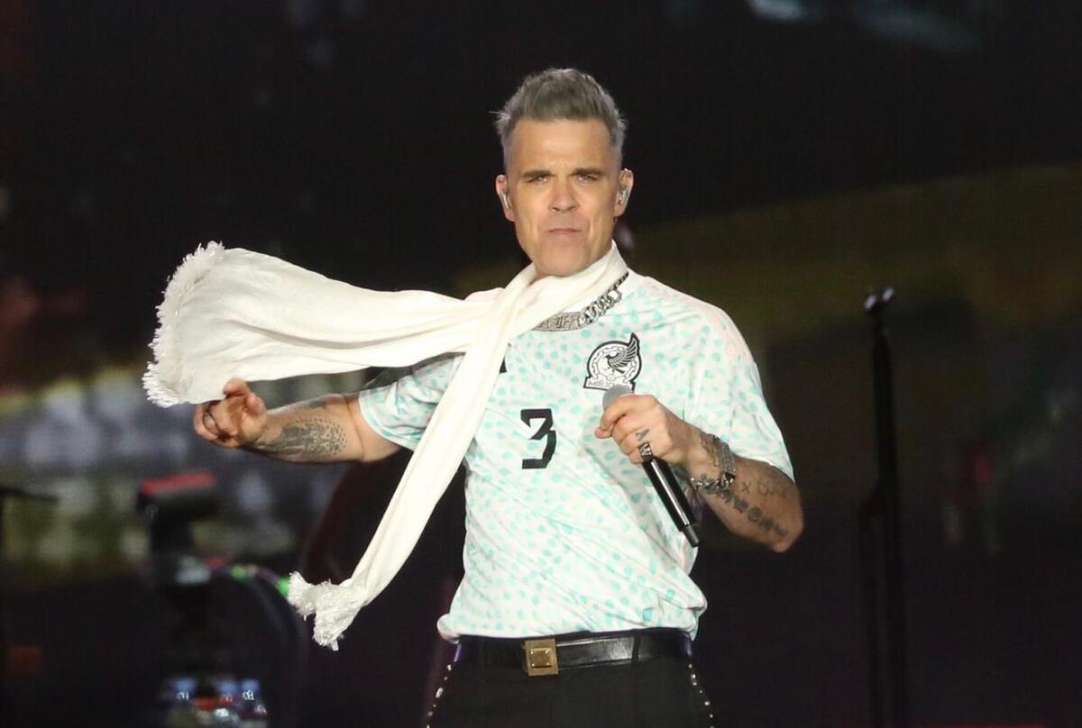 Robbie Williams en el Festival Tecate Emblema 2023. │ Ariel Ojeda