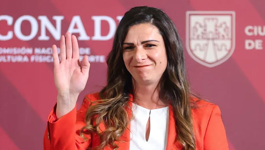 Ana Guevara sobre equipo de natación: “Que sigan con su novela, no las puedo apoyar”