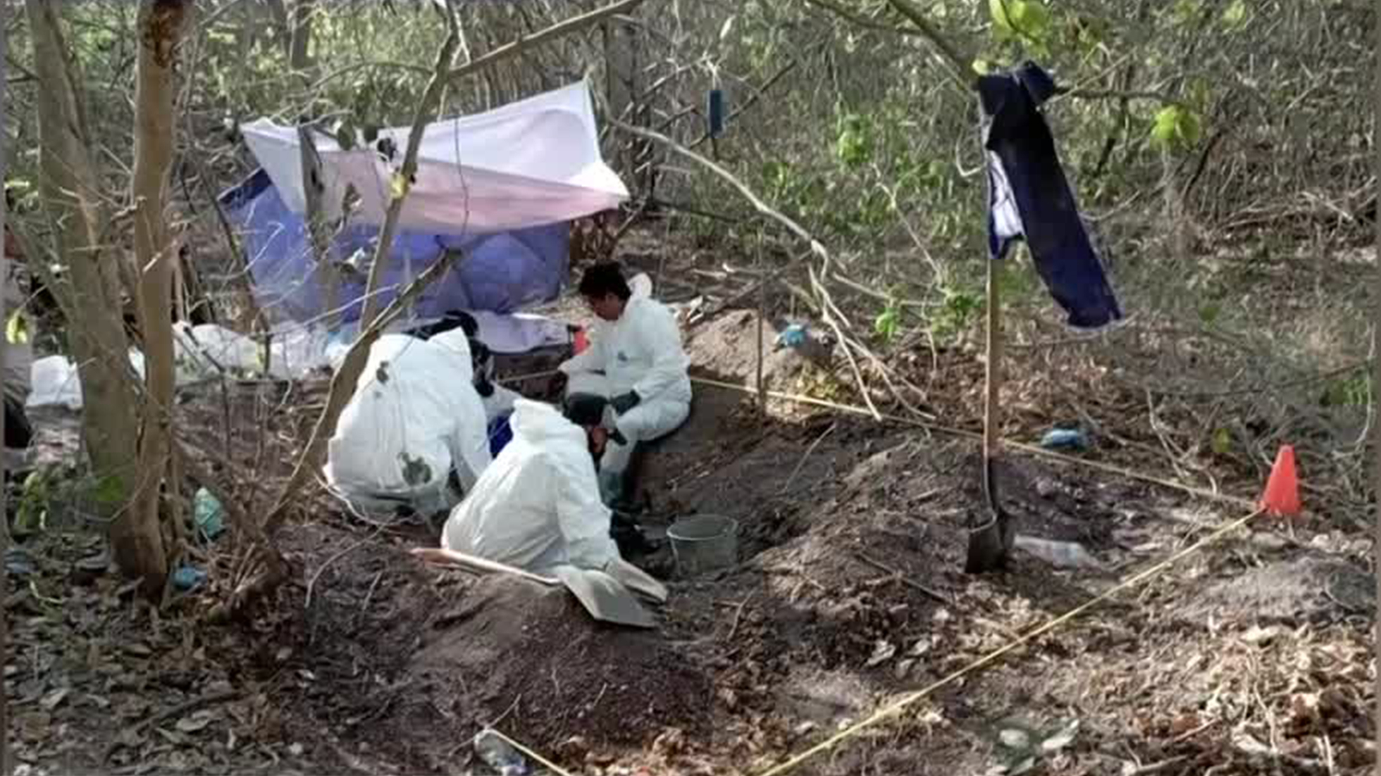Continúan encontrando cuerpos en fosas clandestinas en Colima