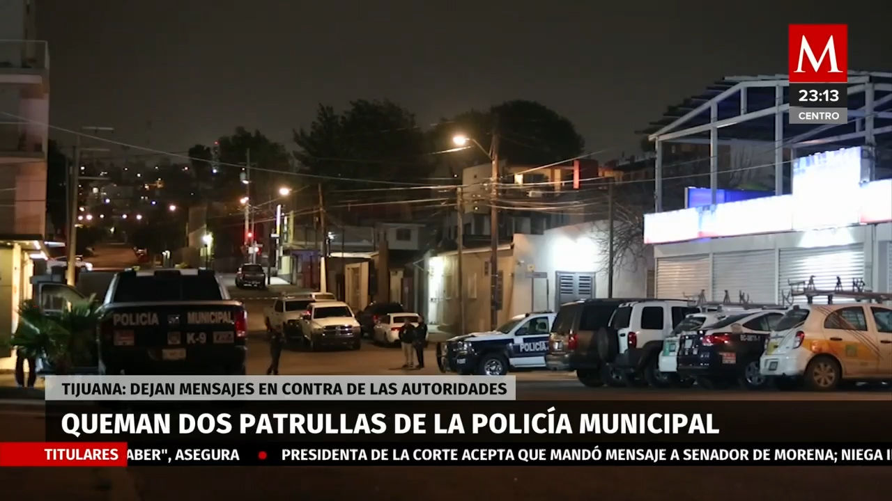 Queman dos patrullas de la policía municipal en Tijuana