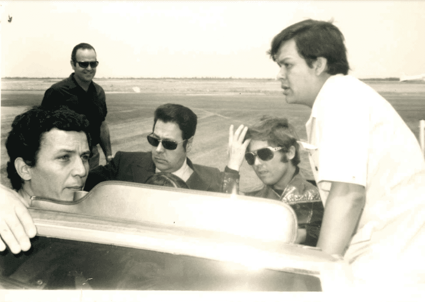 En 1969, Raphael visitó Monterrey por primera vez, y el arquitecto Benavides estuvo ahí.