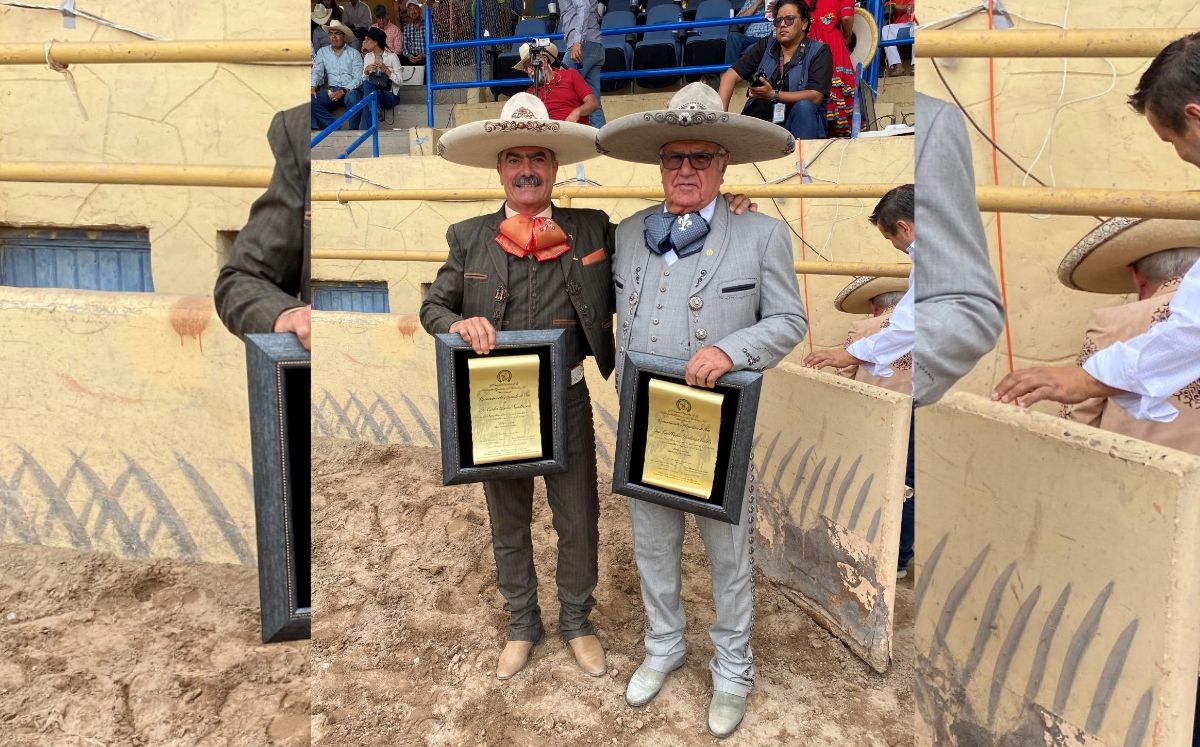 La federación otorgó dos preseas en el lienzo charro La Laguna. (Especial)