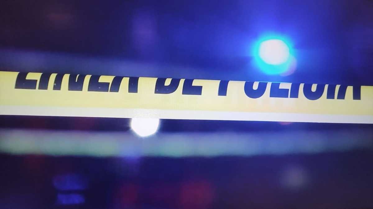 Las primeras versiones indicaron que la víctima tenía un impacto de arma de fuego, por lo que se investigará el crimen como un homicidio. Archivo