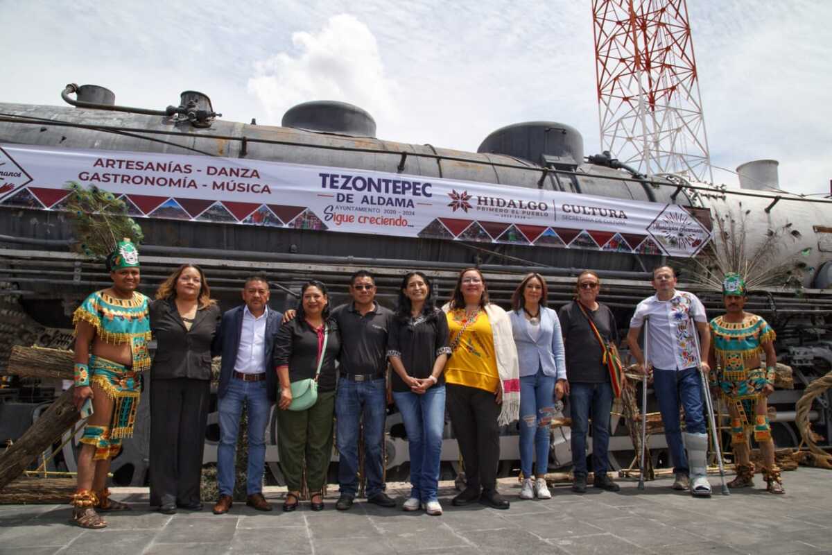 Realizan recorrido por la expo venta artesanal y gastronómica.