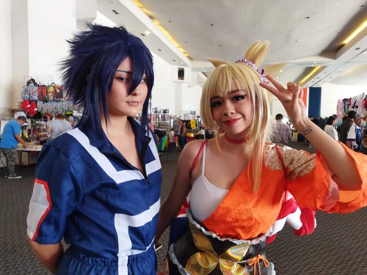 Las cosplayers han llegado a invertir hasta tres mil pesos en sus atuendos  (Elizabeth Hernández)