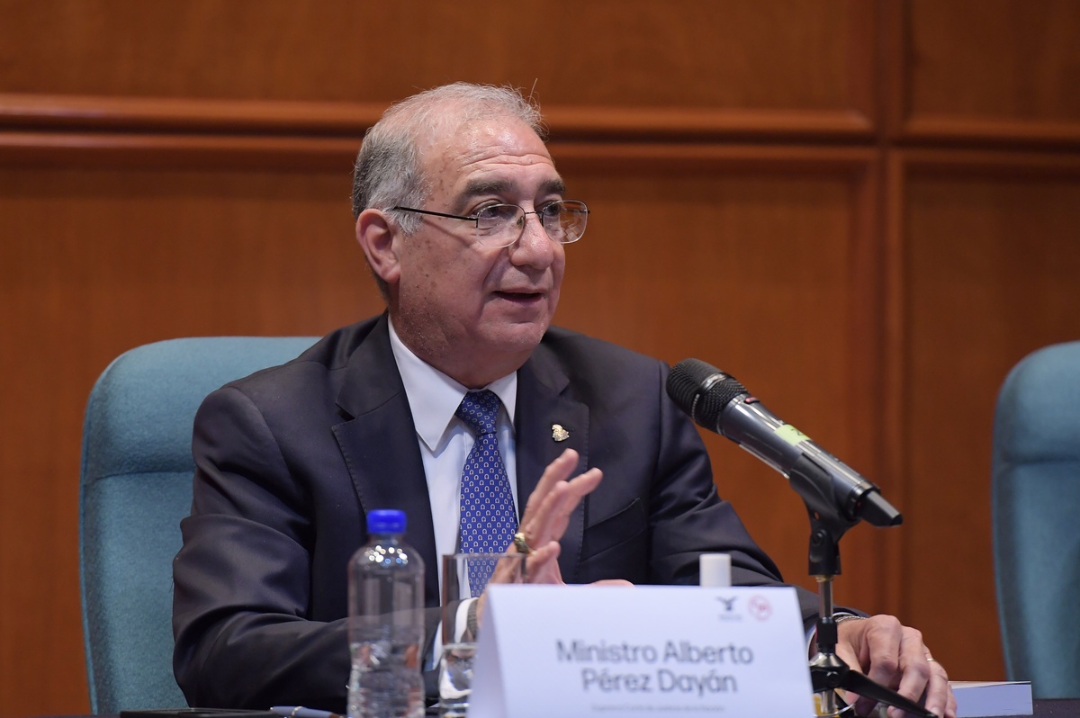 Ministro Alberto Pérez Dayán. | Twitter @SCJN