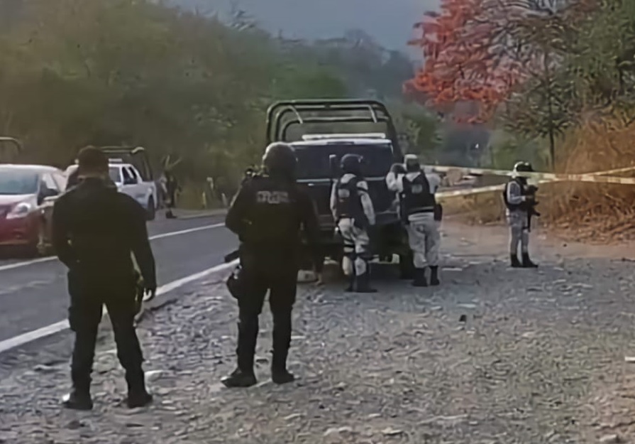Los primeros reportes indican que estaban atados de pies y manos.