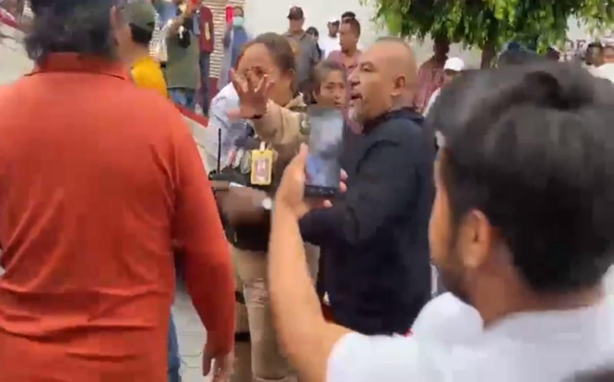 Retén, mujer policía | Especial