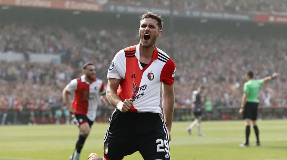No tengo oferta y lo único que pienso es quedarme en el Feyenoord: Santiago Giménez