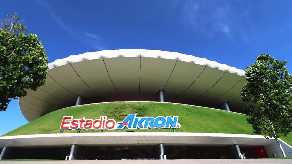 Aficionados, con confusión y desesperación por un boleto para final Chivas vs Tigres