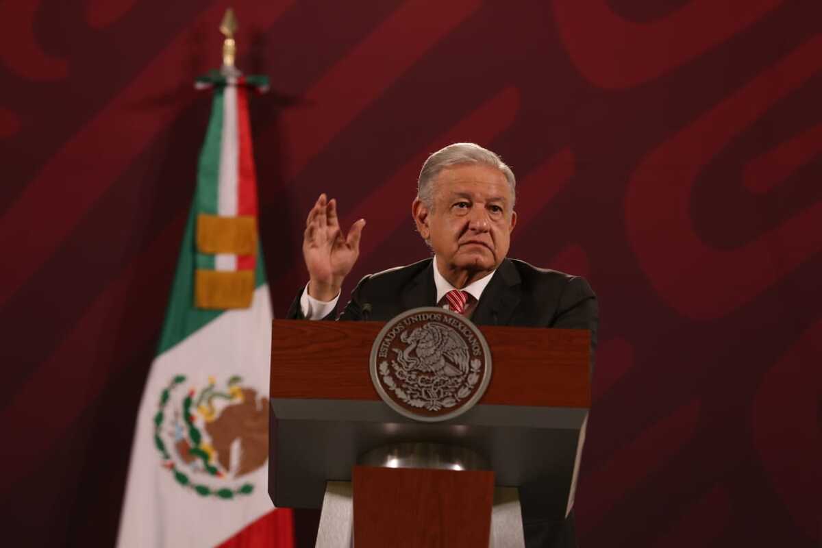 AMLO dice que no aceptará relaciones comerciales con Perú si no hay democracia | Octavio Hoyos