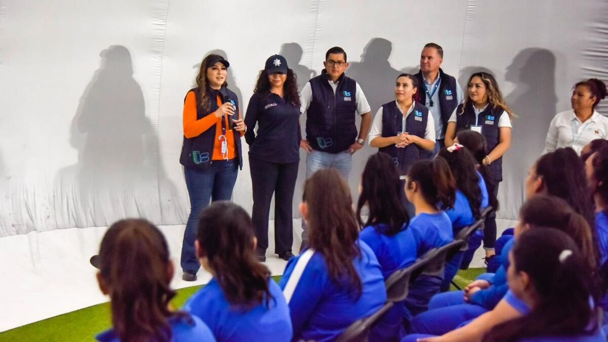 Dan talleres sobre sororidad en penal de Texcoco, Edomex