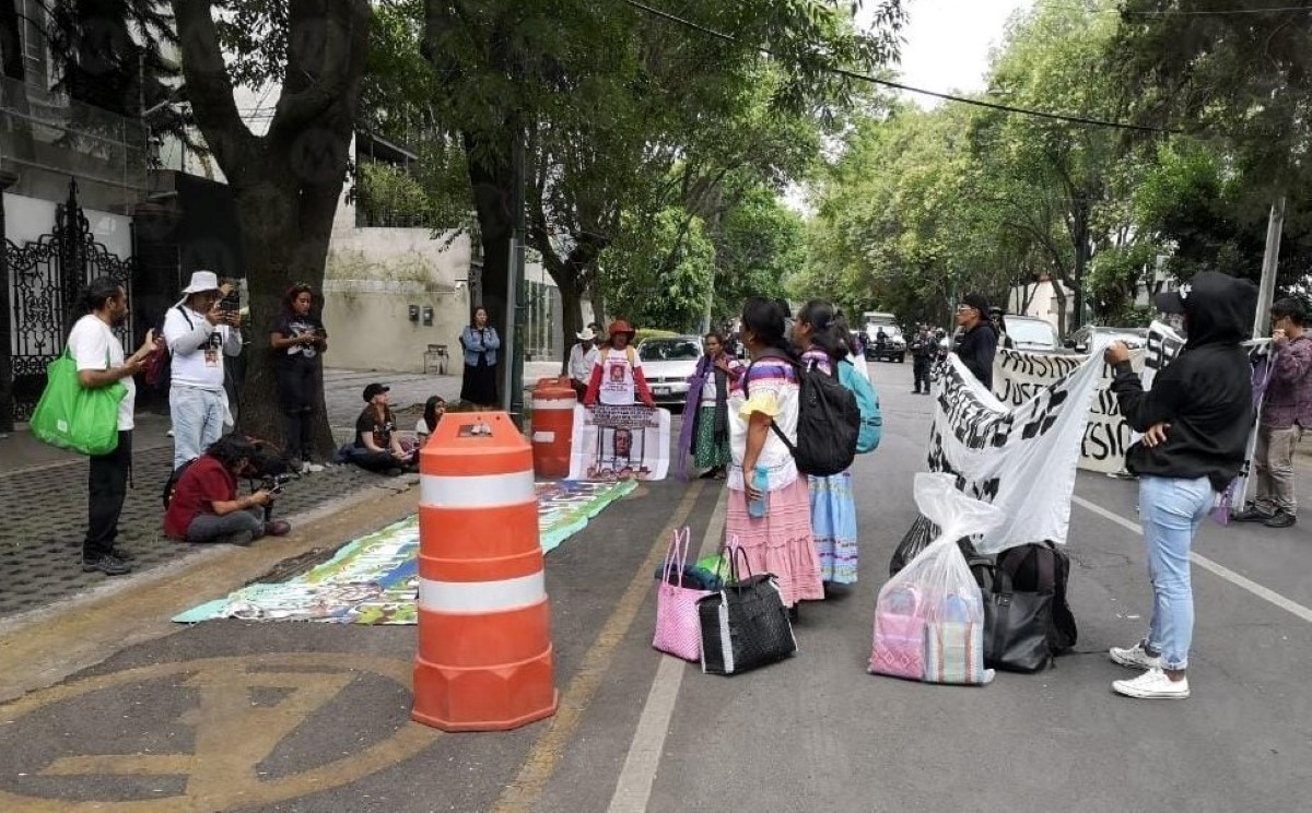 Las mujeres protestan en la calle Alejandro Dumas, colonia Polanco. | Jorge Becerril