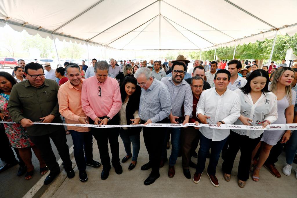 Gobernador de Sinaloa inaugura nueva carretera