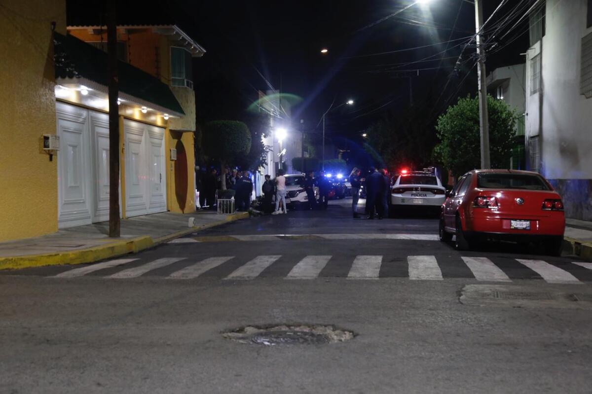 Policías de confirmaron que el hombre había muerto. | Enrique Luna